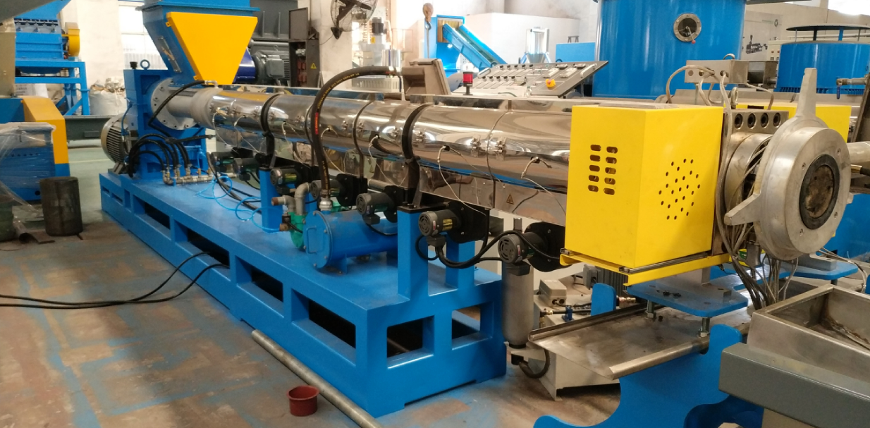 塑料顆粒生產(chǎn):秦風的CF-PZ顆粒生產(chǎn)線