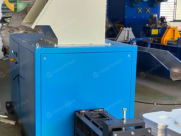 EPS冷壓機CF-CP150